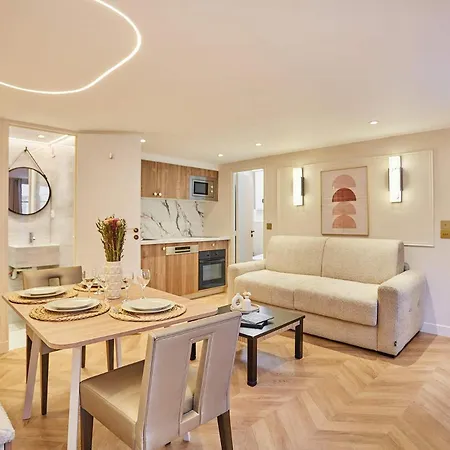 Apartment New In The Heart Of 4 People Paris