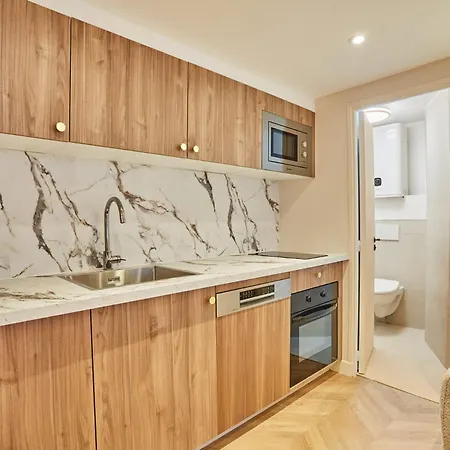 New In The Heart Of 4 People Apartment *